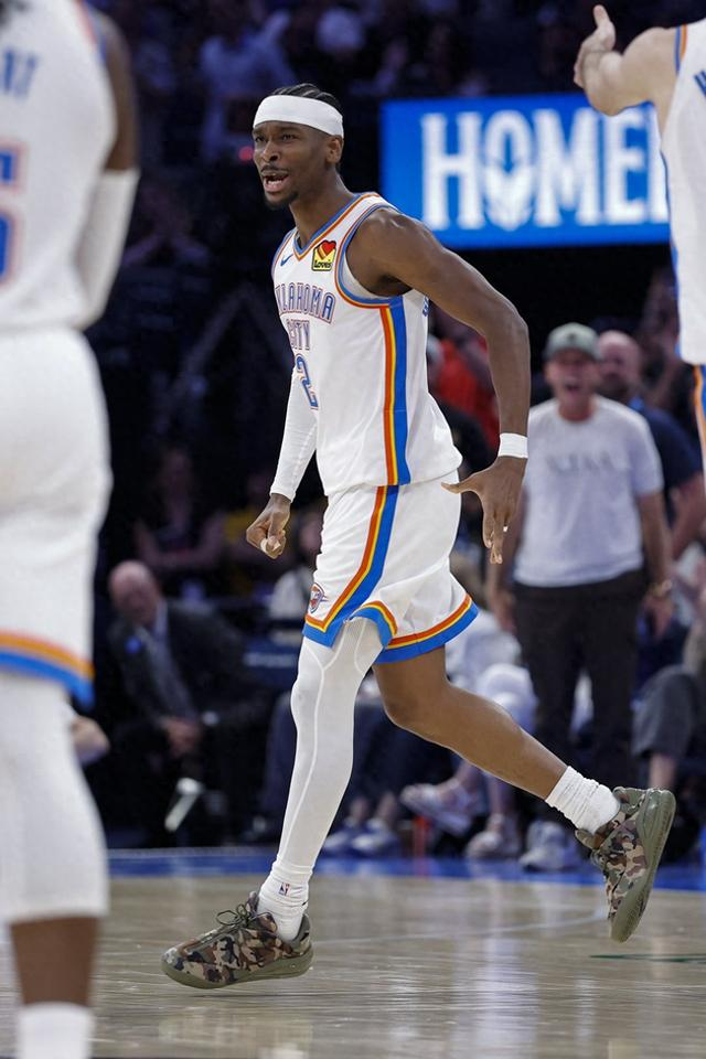 开云app-SGA你太狠，都说你靠哨子，今天42+4+8，达成NBA历史独一无二纪录|雷霆|太阳|亚历山大|谢伊·吉尔杰斯-亚历山大|谢伊·吉尔吉斯-亚历山大_新浪体育_新浪新闻